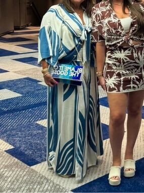 Blue and White Geometric Set